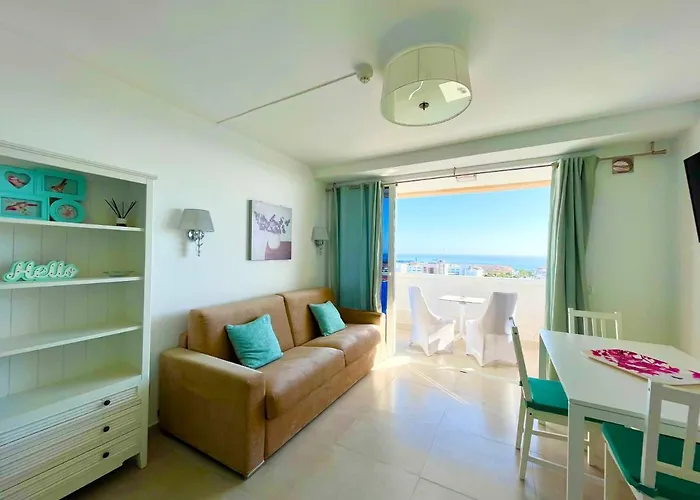 Playa Honda Sea View Apartman *